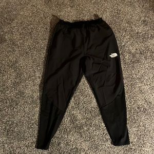 Never worn The North Face sweatpants